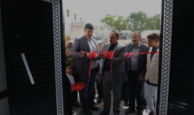 المحافظ بن ماضي يفتتح مبنى المجمع الحكومي بمديرية مدينة المكلا