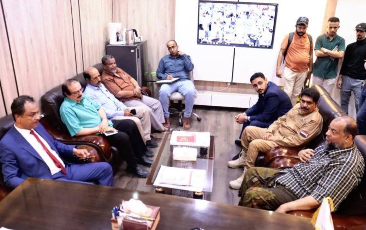 المكلا.. فريق التواصل وتعزيز الوعي السياسي يزور مؤسسة أمراض القلب الخيرية