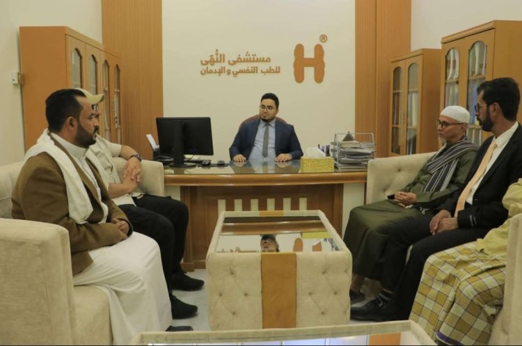 فريق التواصل بالمجلس الانتقالي يلتقي نائب مستشفى النُّهى للطب النفسي والإدمان بحضرموت
