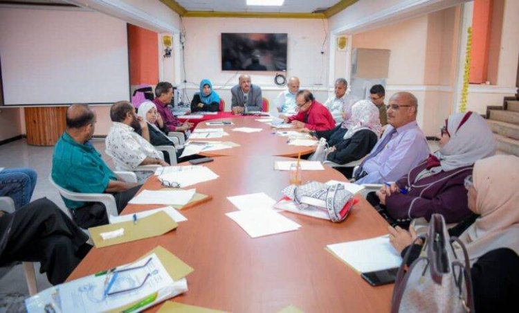 مجلس كلية الطب بجامعة عدن يعقد اجتماعه الدوري لشهر ديسمبر