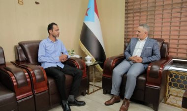 اليافعي يلتقي مدير عام مكتب الإعلام في محافظة أرخبيل سقطرى