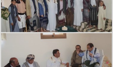 شبوة.. فريق التواصل بالمجلس الانتقالي يزور أسرة الشهيدين العامري والحبشي