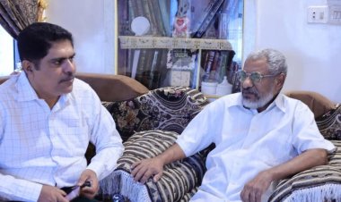 رئيس تنفيذية انتقالي حضرموت يزور المناضلان الشيخ أحمد وعبدالعزيز بامعلم بالمكلا