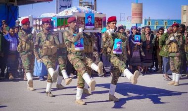 أبناء شبوة يشيعون جثمان المناضل علي بن مسعد الخليفي