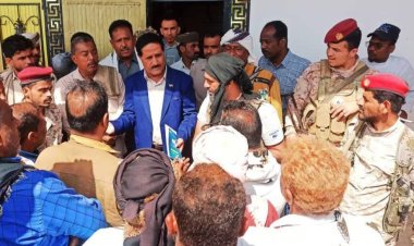 الشقي يلتقي عددا من الشخصيات الاجتماعية والمزارعين من أبناء مديرية خنفر