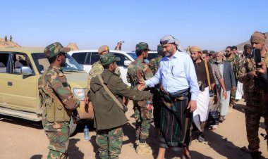 فريق التواصل بالمجلس الانتقالي يتفقد قوات دفاع شبوة والجبهات الأمامية في مديرية عين