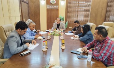 وزير الصحة يطلع على آليات مشروع برنامج تسريع القدرات ويلتقي خبيرة نهج الصحة الواحدة