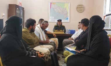 مدير أمن غيل باوزير يضع خطة شاملة لتعزيز الأمن المجتمعي ومكافحة السرقة