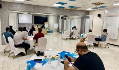 اللجنة الاستشارية بمحافظة حضرموت تعقد اجتماعها الدوري وتناقش واقع مكتب الخدمة المدنية بساحل حضرموت