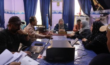 العاصمة عدن.. الأمانة العامة تطلع على طبيعة عمل إدارة التربية والتعليم في مديريتي الشيخ عثمان ودارسعد