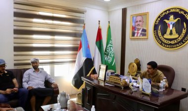 العميد المحمدي يطلع على الأوضاع العامة بالشحر ويشدد على ضرورة تبني قضايا المواطنين