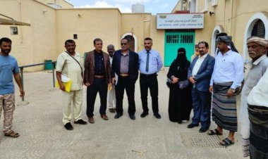 لجنة الصحة والبيئة في المجلس الانتقالي تطلع على سير العمل في هيئة مستشفى الرازي العام بأبين