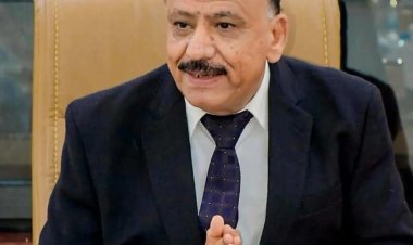 وزير النقل يدعو التجار والمستوردين والشركات والخطوط الملاحية تسيير رحلاتها للموانئ المحررة