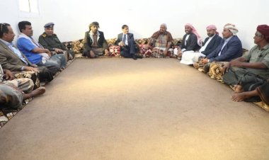 وصول عضو مجلس القيادة الرئاسي اللواء البحسني إلى مقر حلف قبائل حضرموت بمنطقة العليب بهضبة حضرموت