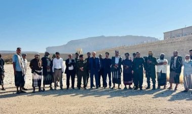 شبوة : النيابة العامة تنفذ حكم القصاص الشرعي بحق احد المحكوم عليهم.