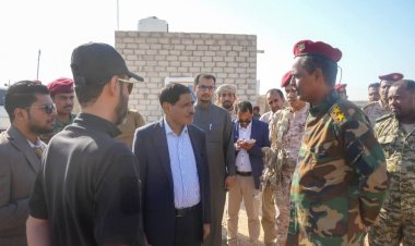 عضو مجلس القيادة الرئاسي البحسني يشيد بيقظة نقطة الصلب في كشف وضبط عملية تهريب للديزل