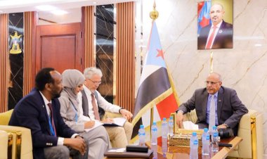 الكثيري يبحث مع نائب ممثل برنامج الأغذية العالمي سُبل تعزيز التعاون المشترك