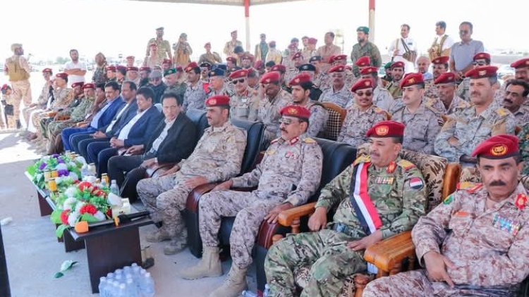 المحافظ “بن ياسر” واللواء “مرصع” يدشنان العام التدريبي لوحدات محور الغيضة 2025م.