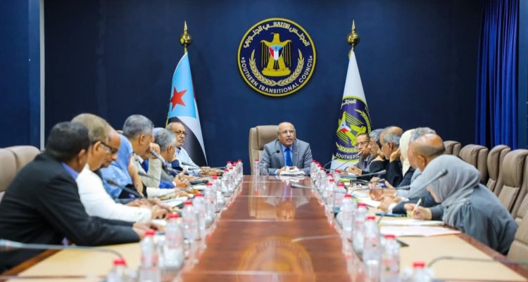 الكثيري يترأس اجتماعاً موسعاً لاستعراض آلية إعداد خطة عمل هيئات المجلس للعام 2025