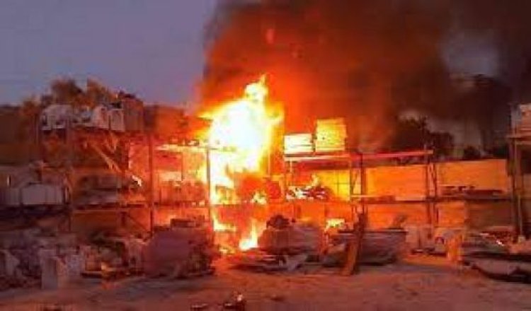 مستوطنون يحرقون مركبات ومنازل الفلسطينيين في نابلس