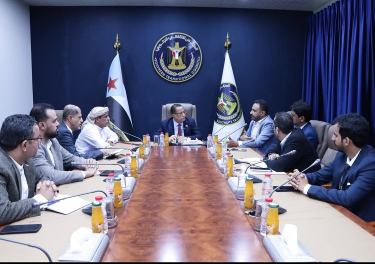 الدكتور الخُبجي يستقبل فريق محافظة شبوة عقب إتمام نزولاتهم الميدانية