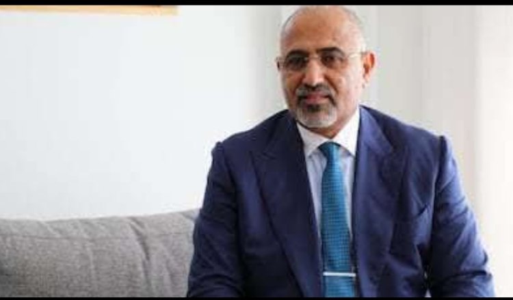 الرئيس الزُبيدي لصحيفة "ذا ناشيونال": نرحب بقرار الرئيس ترامب إعادة تصنيف الحوثي منظمة إرهابية