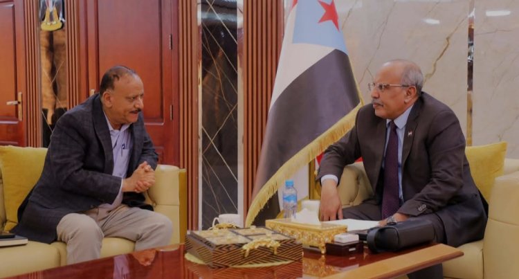 الكثيري يطّلع على آخر التحضيرات لتدشين الرحلات المباشرة بين مطاري الريان والقاهرة الدوليين