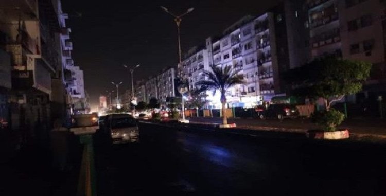 انهيار المنظومة الكهربائية بالعاصمة عدن