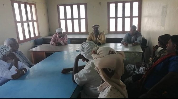 جمعية غيل باوزير التعاونية الزراعية تعقد إجتماعها الموسع لمناقشة أزمة الجفاف المستمرة ونقص المياه الجوفية في المديرية