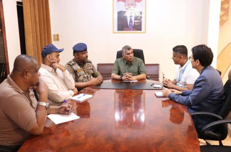 العميد المنهالي يلتقي فريق برنامج الأمم المتحدة الإنمائي ويؤكد أهمية الحاجة لبناء مركز خاص بالشرطة النسائية