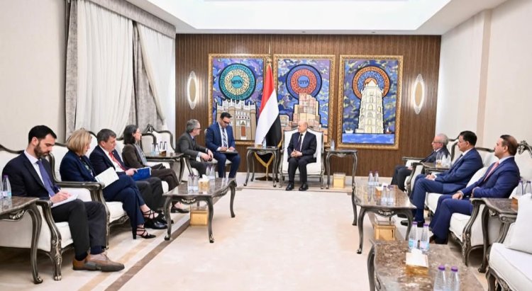 رئيس مجلس القيادة يستقبل سفراء الاتحاد الأوروبي