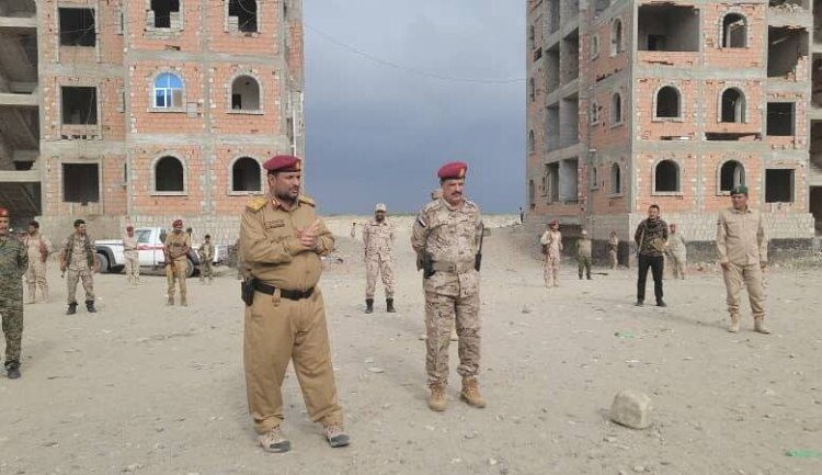 العميد المشوشي يتفقد جاهزية اللواء السادس دعم وإسناد المرابط بمحور أبين