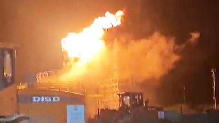 إخماد حريق اندلع في مصفاة نفط روسية بعد هجوم أوكراني