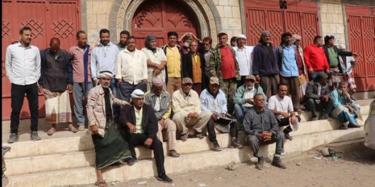 للأسبوع الثاني على التوالي.. موظفو كهرباء الضالع يواصلون إضرابهم عن العمل