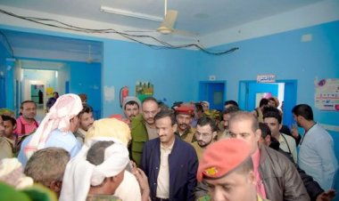 محافظ شبوة يتفقد الخدمات الطبية في مستشفى نصاب العام