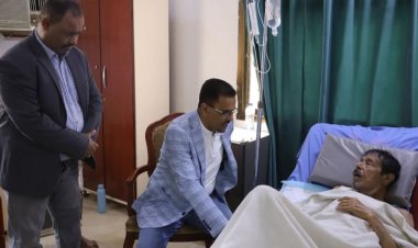 الأمين العام للمجلس المحلي بحضرموت يطمئن على صحة الأستاذ صالح باعامر والدكتور مبارك بامحمود