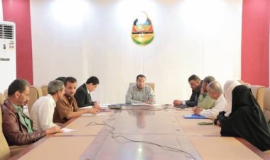 وزير التربية يناقش خطط وبرامج جهاز محو الأمية وتعليم الكبار