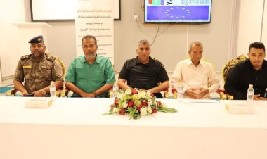 العميد المنهالي يشهد اختتام الدورة التدريبية الخاصة بمفاهيم السلامة المجتمعية والمهارات القانونية لمنتسبي شرطة المكلا