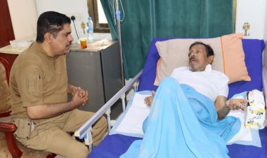 رئيس تنفيذية انتقالي حضرموت يطمئن على صحة الأديب صالح باعامر والكابتن حاج بامقنع والمناضلان حسين الجفري وماهر الخلاقي