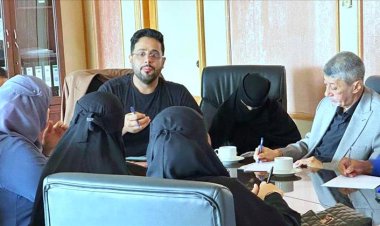 عدن.. اجتماع يناقش التحضيرات لتنظيم البازار الأول لدعم الأسر المنتجة