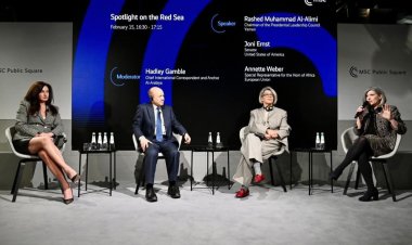 رئيس مجلس القيادة: تأمين البحر الأحمر يبدأ بدعم الحكومة وردع الدور الإيراني