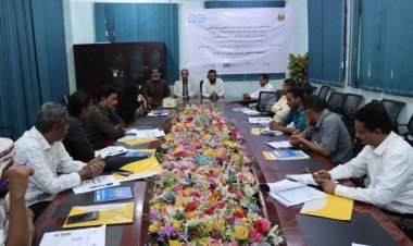 برعاية معالي الوزير العكبري والمحافظ بن ماضي.. مكتب تربية ساحل حضرموت يدشن دورة التخطيط التشغيلي التربوي ومؤشرات الأداء المرحلة الثانية للكادر التربوي والتعليمي بالمحافظة