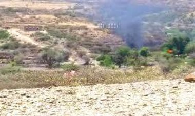 لحج.. قوات اللواء 13 صاعقة ترد على مصادر نيران مليشيات الحوثي بجبهة حبيل حنش بالمسيمير