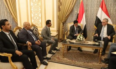 اليمن ومصر تبحثان فرص الاستثمار في قطاعات النفط والغاز والمعادن