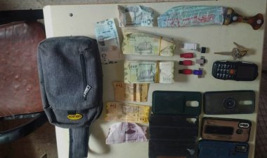 أمن مديرية غيل باوزير يكشف عن عصابة متخصصة في سرقة محتويات السيارات