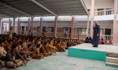 انتقالي العاصمة عدن ينظم محاضرة توعوية لطلاب ثانوية خليفة بالمنصورة