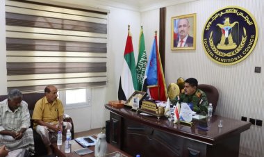 رئيس تنفيذية انتقالي حضرموت يطلع على أوضاع مدينة المكلا ويؤكد دعمه لتسهيل مهام تنفيذيتها