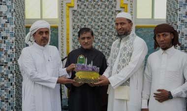 عضو مجلس القيادة الرئاسي البحسني يشيد بجهود جمعية التكريم في خدمة القرآن وافتتاح مسجد بر الوالدين الرابع بالمكلا