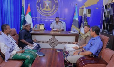 رئيس تنفيذية انتقالي وادي وصحراء حضرموت يلتقي رئيس لجنة التعليم في الجمعية الوطنية