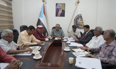 العاصمة عدن.. الهيئة المجتمعية تعقد اجتماعها الدوري وتدعو لتنفيذ مطالب النقابات